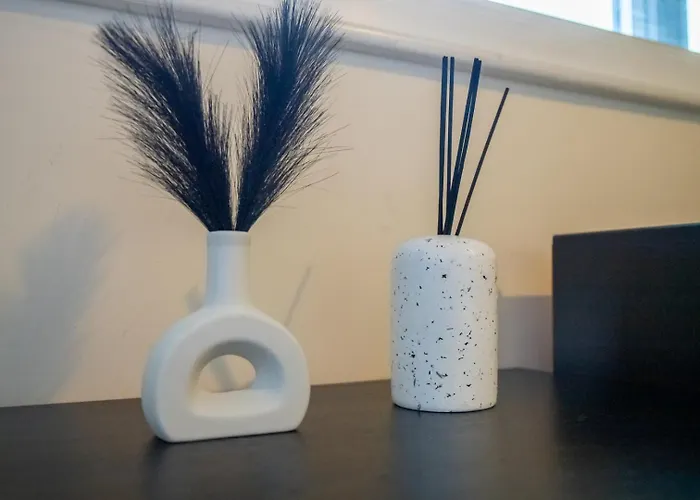 Vibrant 2 Bedroom Sleeps 4 Leeds (West Yorkshire)