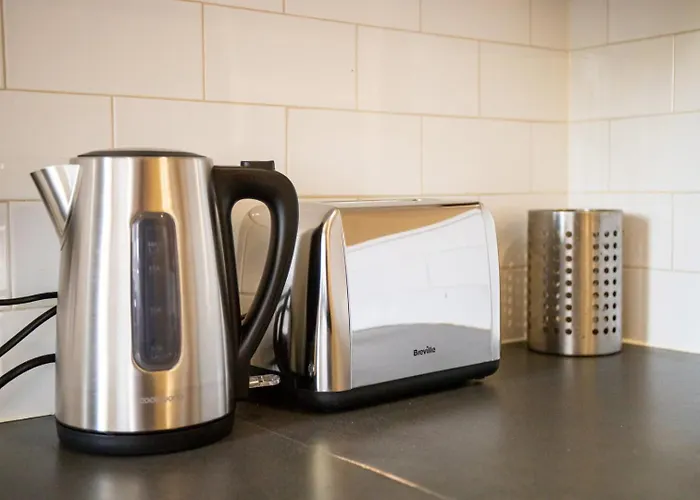 Vibrant 2 Bedroom Sleeps 4 Lägenhet *