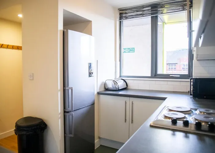 Vibrant 2 Bedroom Sleeps 4 Lägenhet *