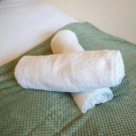 Vibrant 2 Bedroom Sleeps 4 利兹