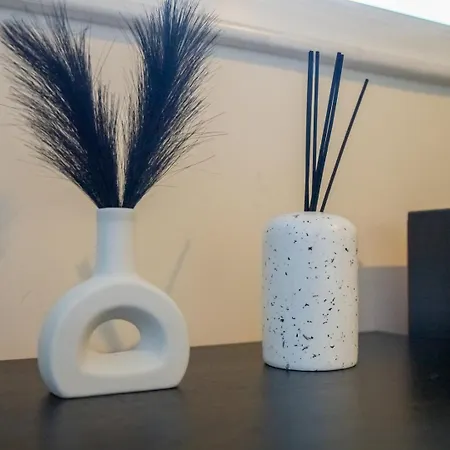 Vibrant 2 Bedroom Sleeps 4 利兹