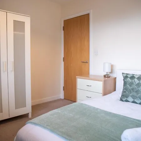 公寓 Vibrant 2 Bedroom Sleeps 4