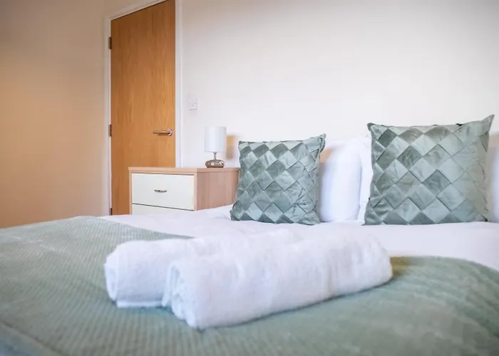 Vibrant 2 Bedroom Sleeps 4 Leeds (West Yorkshire)